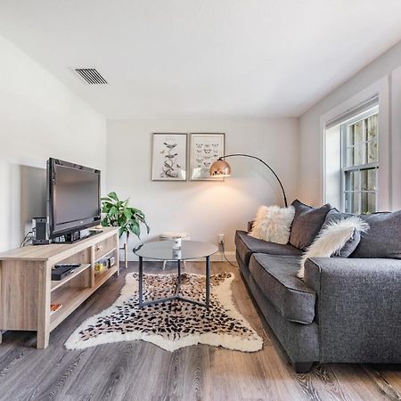 Отель The Urban Nest Тампа Экстерьер фото
